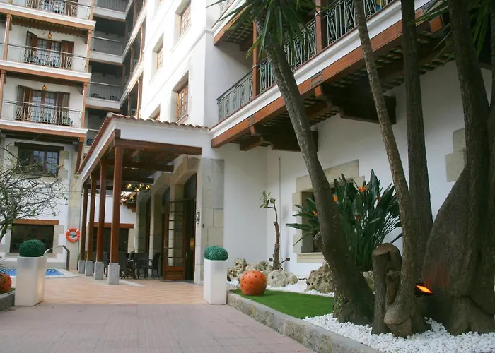 Hotel La Carolina
